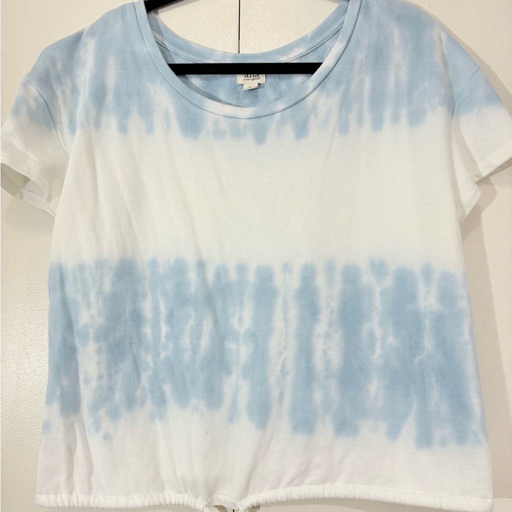 a.n.a Blue and White Crop Tie Front T-Shirt